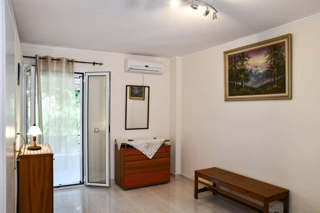 Angela's Cute Holiday home Analipsis (Corfu)